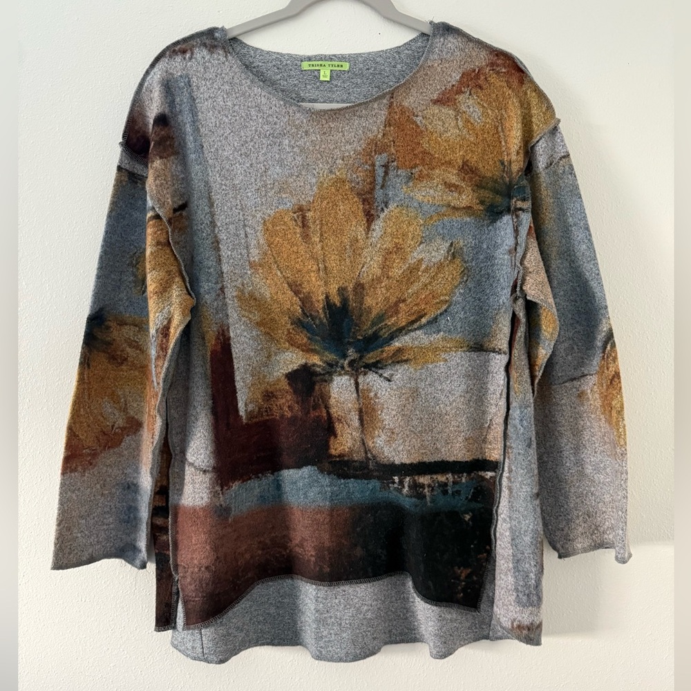 TRISHA TYLER Watercolor Flower High Low long sleeve size large - Picture 2 of 7